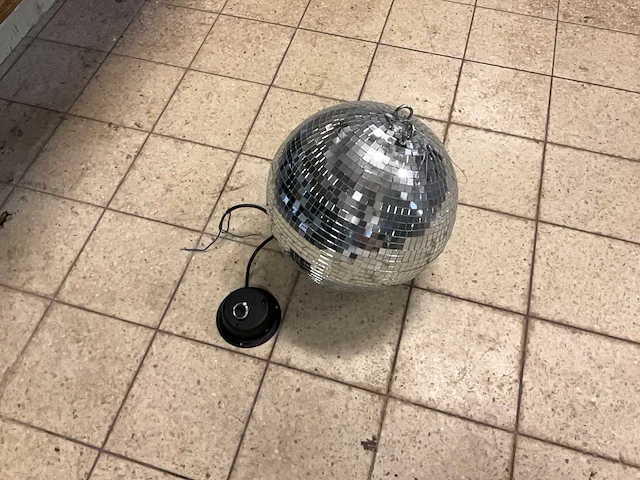 Discobal met motor - afbeelding 2 van  5