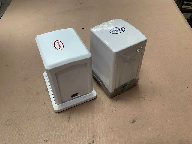Dispenser (96x) - afbeelding 1 van  4