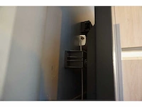 Display monitor met wandbeugel - afbeelding 2 van  3