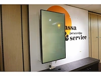 Display monitor met wandbeugel - afbeelding 1 van  2