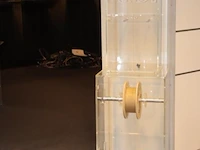 Displaykasten - 36x30x75cm (sleutel ontbreekt) & 47x40x81cm - afbeelding 1 van  5