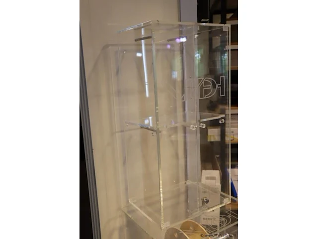 Displaykasten - 36x30x75cm (sleutel ontbreekt) & 47x40x81cm - afbeelding 4 van  5