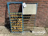 Displays gevuld met klepzittingen - afbeelding 1 van  4