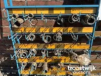 Displays gevuld met klepzittingen - afbeelding 3 van  4