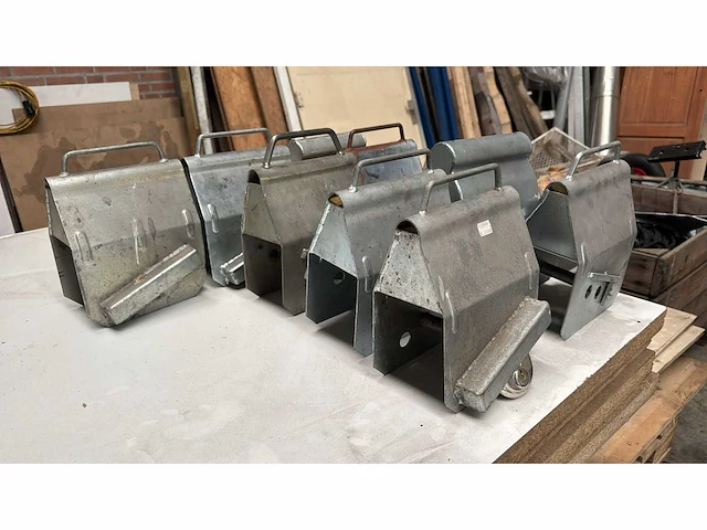 Dissel slot (9x) - afbeelding 1 van  2