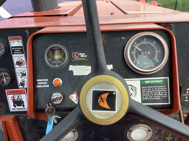 Ditch witch 6510 sleuvengraafmachine/kabellegger/drainage trencher - afbeelding 11 van  23