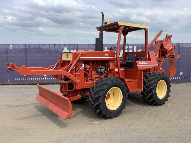 Ditch witch 6510 sleuvengraafmachine/kabellegger/drainage trencher - afbeelding 1 van  23