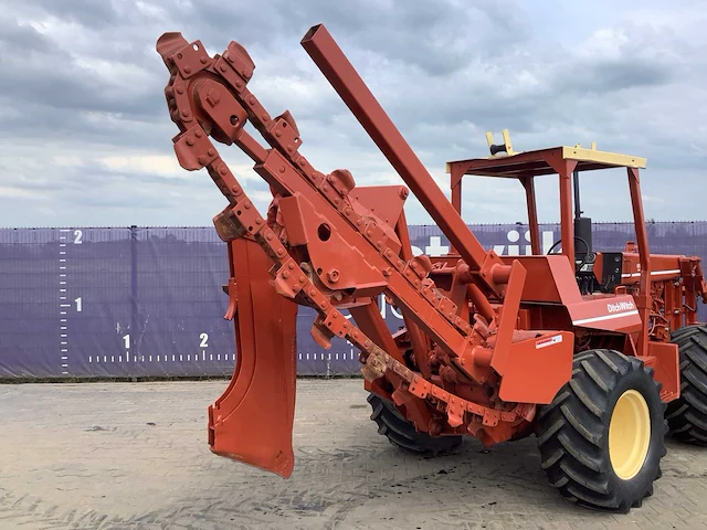 Ditch witch 6510 sleuvengraafmachine/kabellegger/drainage trencher - afbeelding 20 van  23