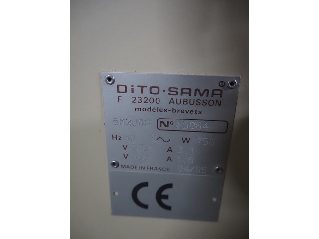 Dito sama - afbeelding 10 van  12