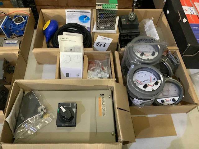 Div elektronica - afbeelding 1 van  6