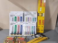 Div. gereedschap o.a. laserwaterpas, 2 soorten afbreekmessen (d1650) - afbeelding 3 van  3