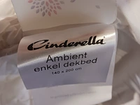 Divers bed textiel - afbeelding 12 van  18