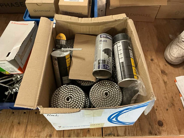 Divers bevestigingsmateriaal - afbeelding 3 van  11