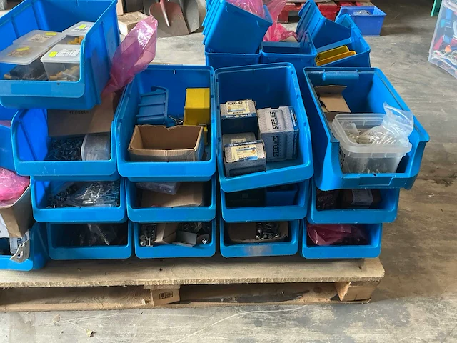 Divers bevestigingsmateriaal - afbeelding 10 van  11