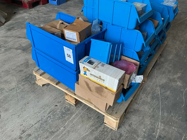 Divers bevestigingsmateriaal - afbeelding 11 van  11
