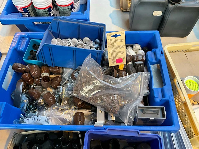 Divers bevestigingsmateriaal - afbeelding 2 van  6