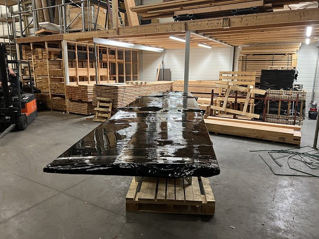 Divers blank en bruin hout - afbeelding 9 van  9