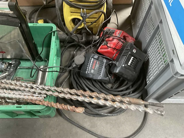 Divers bouwmateriaal - afbeelding 5 van  6