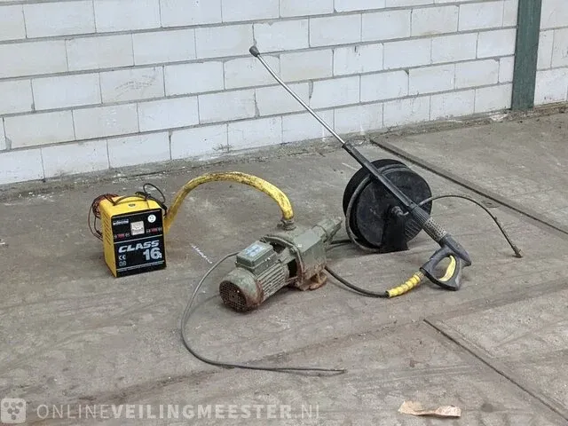 Divers garage toebehoren o.a. kärcher, deca - afbeelding 1 van  9