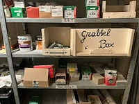 Divers gereedschap en bevestigingsmaterialen - afbeelding 22 van  26