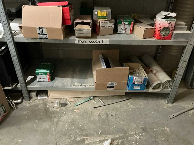 Divers gereedschap en bevestigingsmaterialen - afbeelding 23 van  26