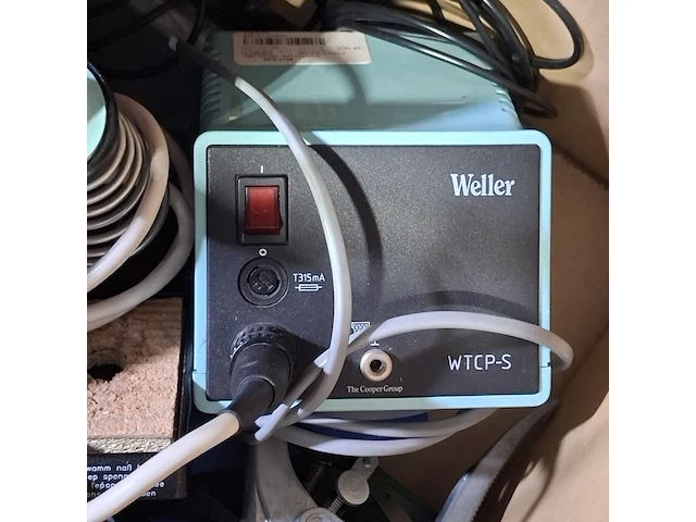 Divers gereedschap, o.a. metabo/bosch - afbeelding 9 van  17