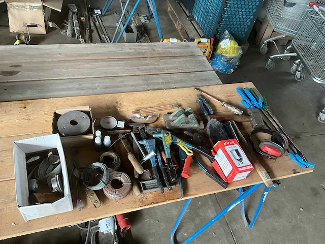 Divers handgereedchap - afbeelding 1 van  4