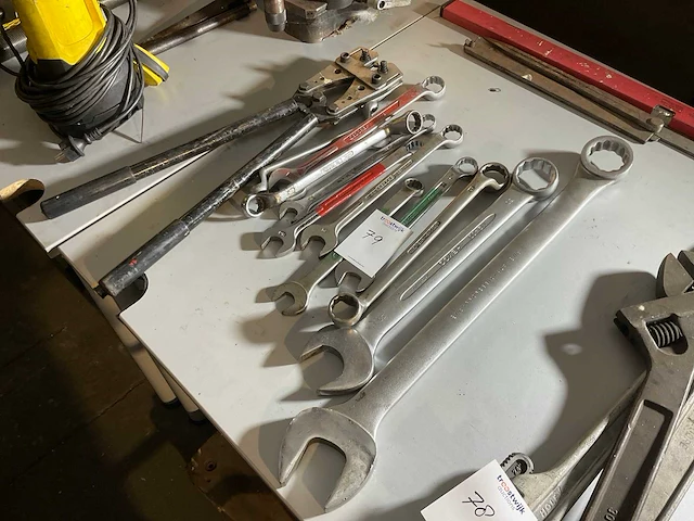 Divers handgereedschap (12x) - afbeelding 1 van  2