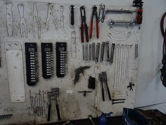 Divers handgereedschap - afbeelding 4 van  4