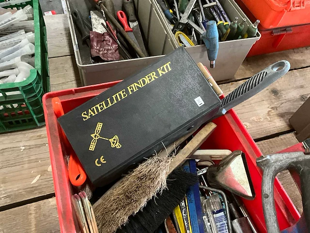 Divers handgereedschap - afbeelding 2 van  4