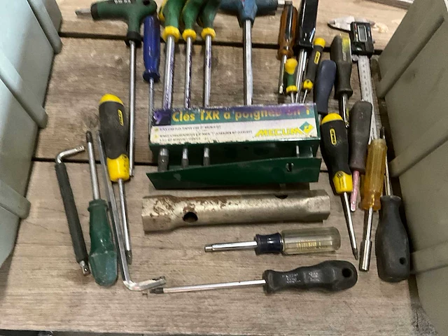 Divers handgereedschap - afbeelding 2 van  5