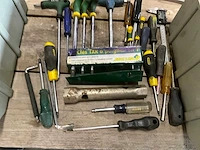 Divers handgereedschap - afbeelding 2 van  5