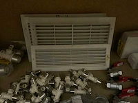Divers installatiemateriaal - afbeelding 5 van  8