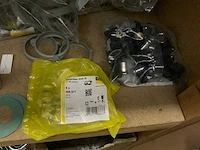 Divers installatiemateriaal - afbeelding 6 van  7