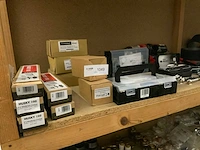 Divers installatiemateriaal - afbeelding 2 van  4