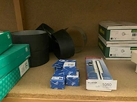 Divers installatiemateriaal - afbeelding 1 van  8