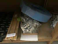 Divers installatiemateriaal - afbeelding 4 van  4