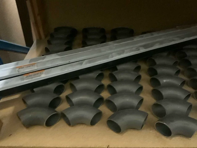 Divers installatiemateriaal - afbeelding 3 van  6