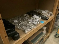 Divers installatiemateriaal - afbeelding 1 van  7