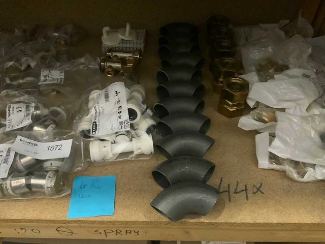 Divers installatiemateriaal - afbeelding 6 van  7
