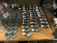 Divers installatiemateriaal - afbeelding 6 van  9