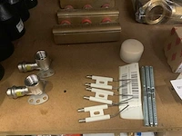 Divers installatiemateriaal - afbeelding 3 van  8