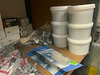Divers installatiemateriaal - afbeelding 4 van  7