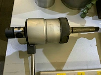 Divers kotter en freesgereedschap - afbeelding 13 van  19