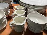 Divers servies - afbeelding 4 van  8