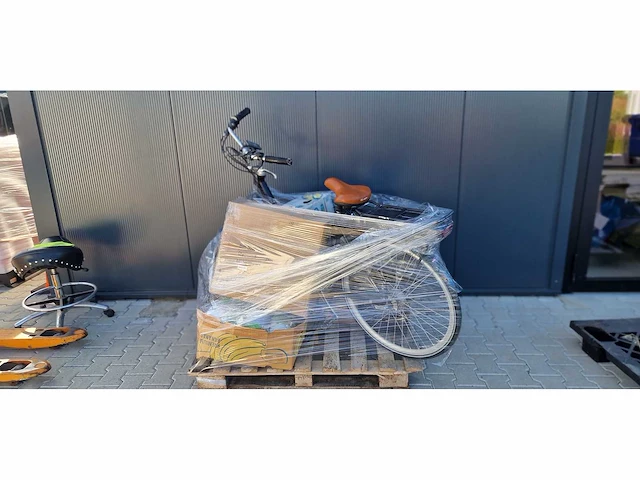 Divers verzamel pallet combinatie - afbeelding 1 van  19