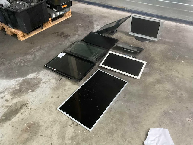 Diverse - monitor (8x) - afbeelding 2 van  7
