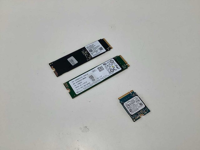 Diverse 512/256/128gb nvme interne hardeschijf (3x) - afbeelding 1 van  5