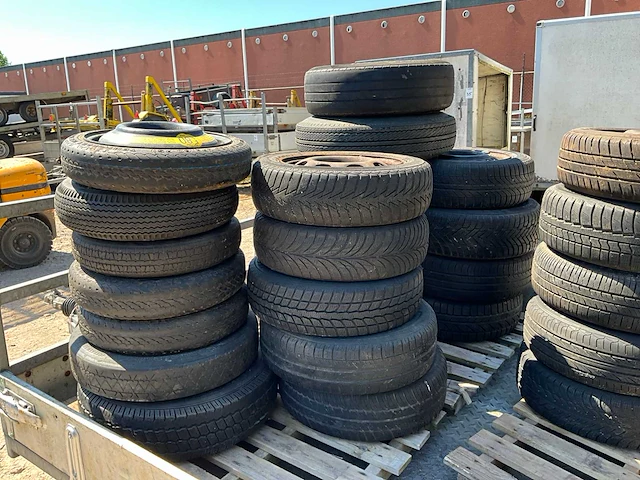 Diverse aanhangwagen wielen (44x) - afbeelding 4 van  6