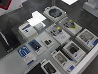 Diverse accessoires vnl. voor samsung w.o. tabletcases, adapters en opladers - afbeelding 2 van  2